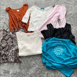 Lot of 7 women’s tops size small Express, etc
